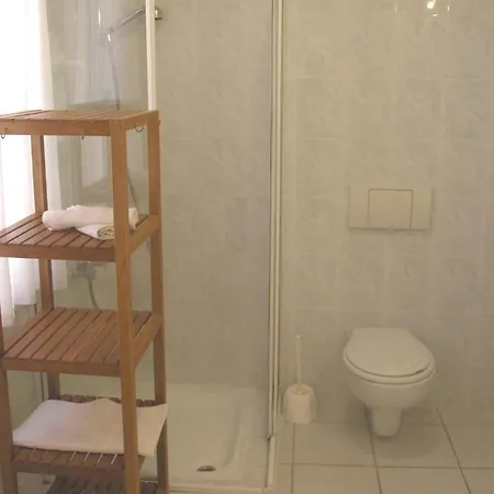 Soleiliosonne, Haus Paris Ermioni