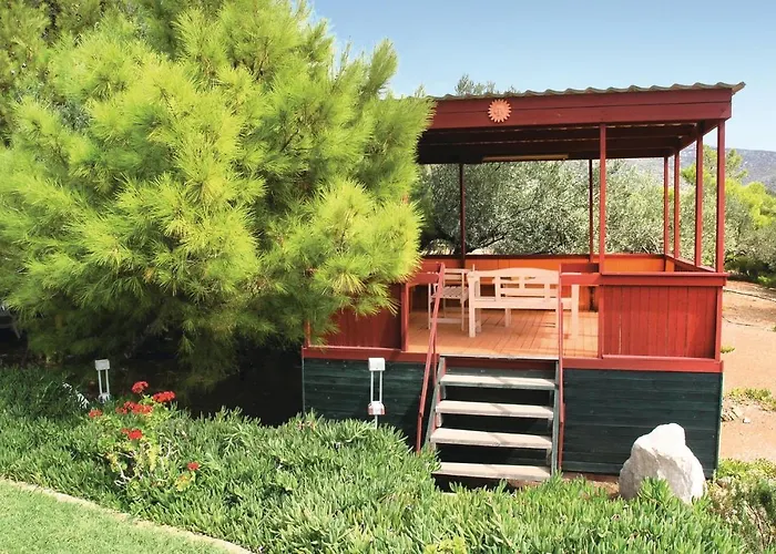 Soleiliosonne, Haus Paris 에르미오니